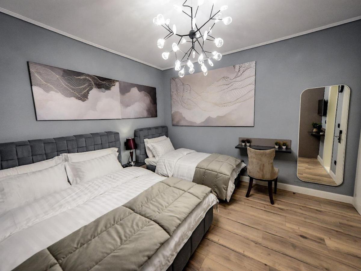 Hotel Vila Tiranë Ngoại thất bức ảnh