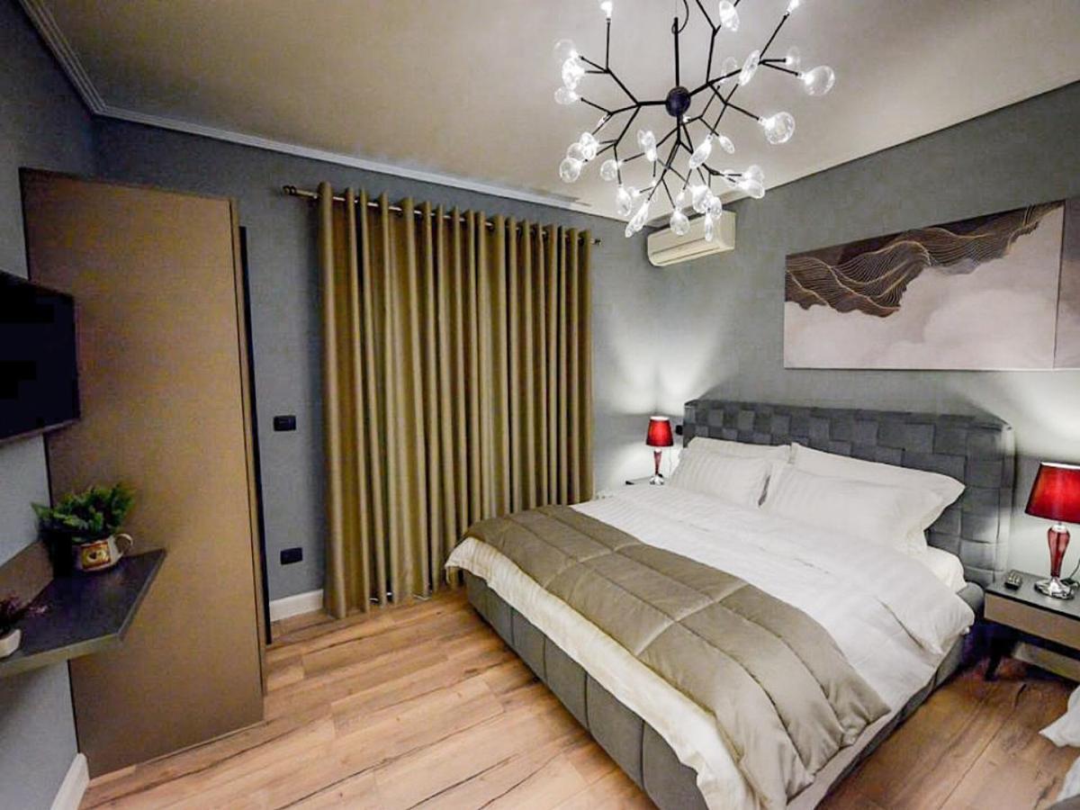 Hotel Vila Tiranë Ngoại thất bức ảnh